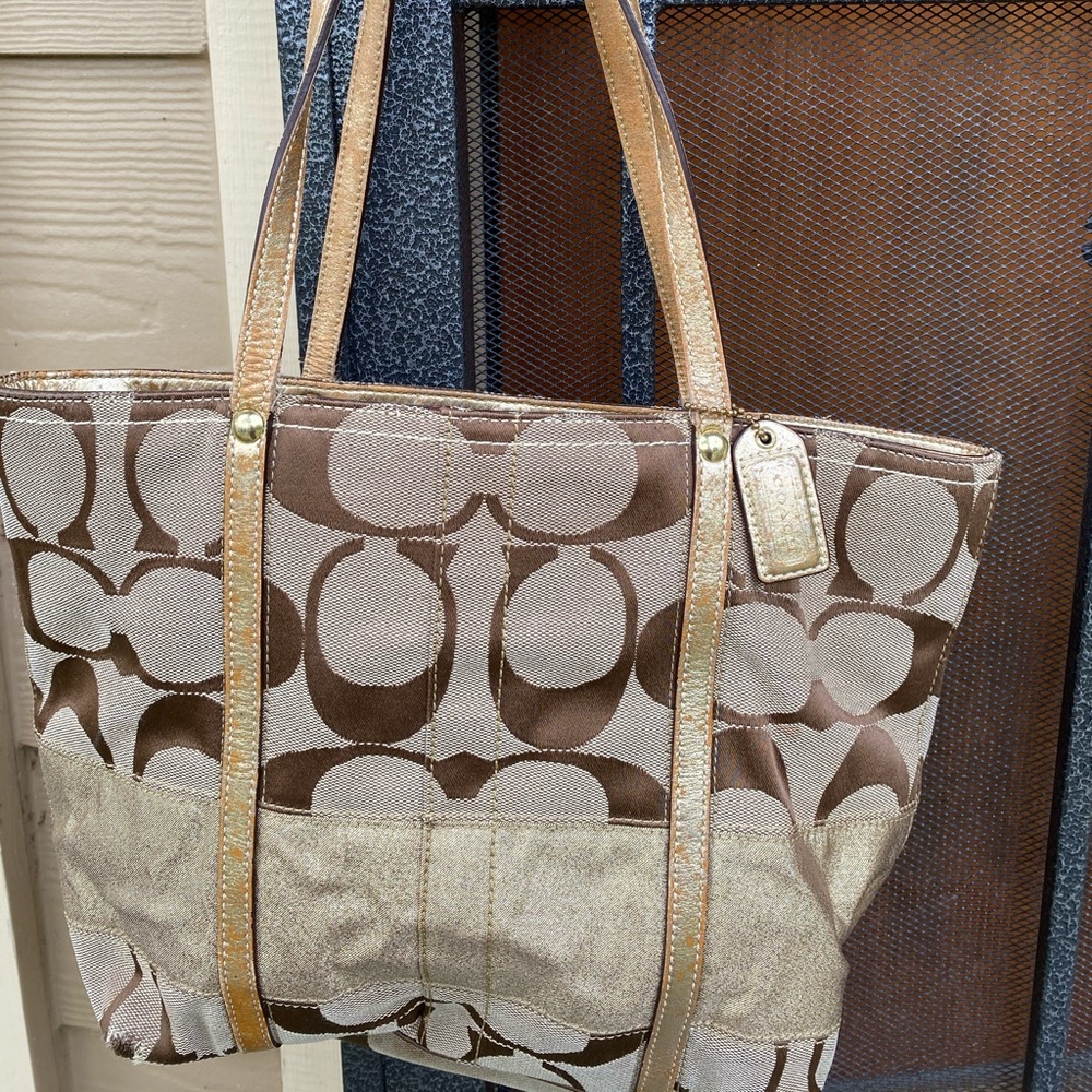 Coach tote